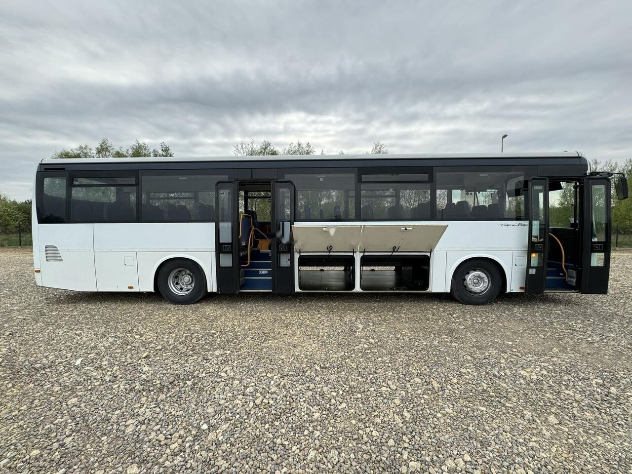Туристически автобус Irisbus Recreo/Manual/60+29 miejsc/Euro 5: снимка 6