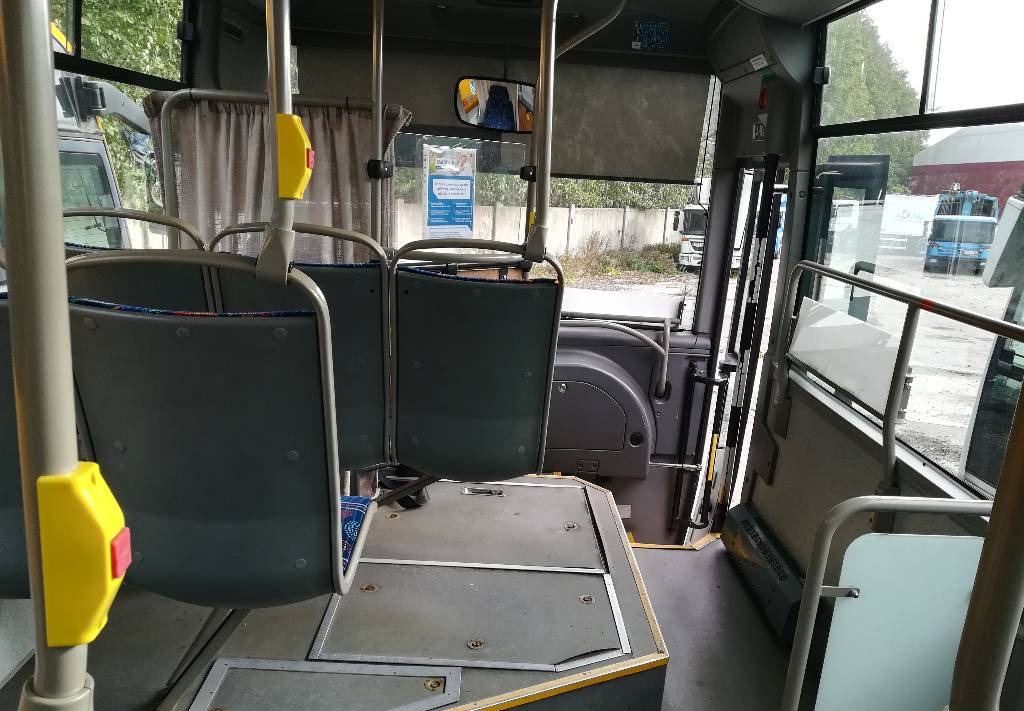 Градски автобус Isuzu Novo Citi: снимка 9