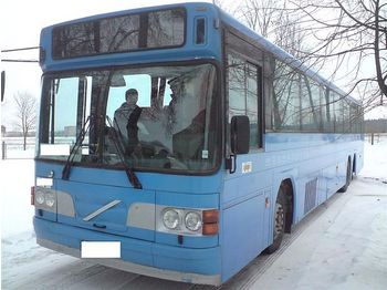 Volvo B10M, 6x2 - Туристически автобус
