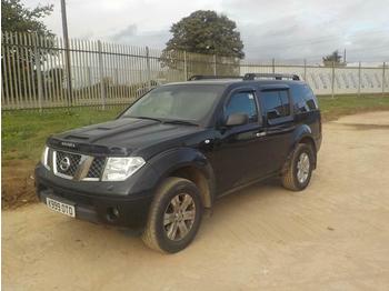 Лек автомобил 2006 Nissan Pathfinder