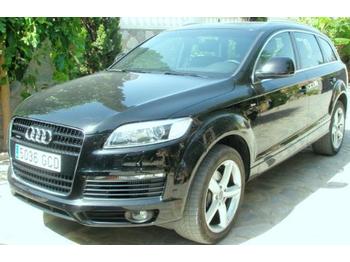 AUDI Q7 3.0 TDI SPOT-LINE 241CV - Лек автомобил