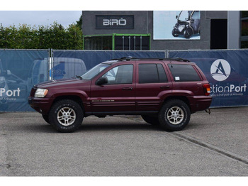 Jeep Grand Cherokee Limited - Лек автомобил