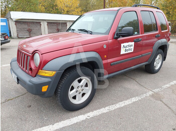 Jeep LIBERTY - Лек автомобил