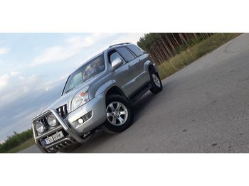 Лек автомобил TOYOTA Land Cruiser 3.0 D4D – Prado