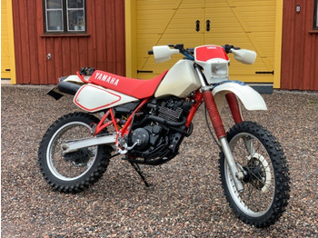 Мотоциклет Yamaha TT600 -87 med Öhlins: снимка 1