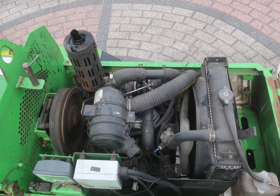 Лизинг на Greenmech Wood Chipper Diesel (engine issue)  Greenmech Wood Chipper Diesel (engine issue): снимка 12