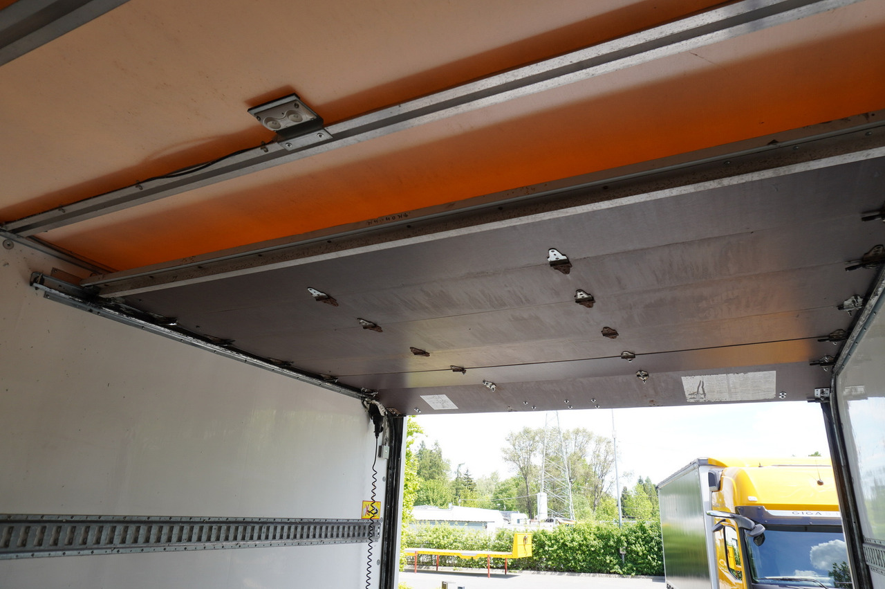 Камион фургон IVECO Eurocargo 190-320 E6 19 t / 21 pallets / tail lift: снимка 11