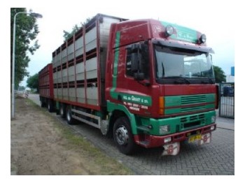 DAF 85 330 - Камион фургон