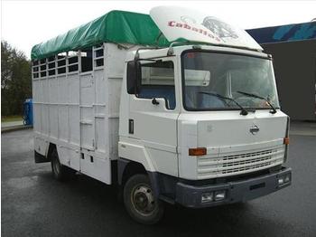 NISSAN L35 08 - Камион фургон