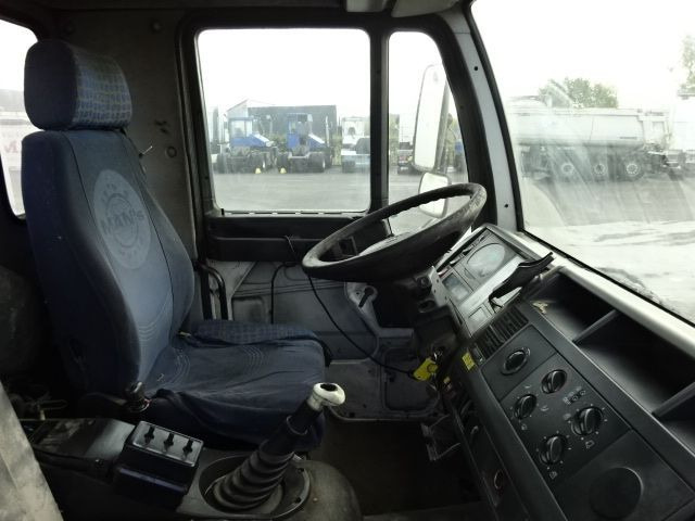 Самосвал камион MAN LE 18.220 - big axle - full steel - manual gearbox: снимка 6