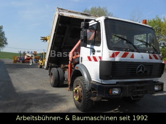 Самосвал камион, Камион с кран Mercedes-Benz 1717 AK Kipper Allrad mit Kran: снимка 26