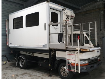 Амбулифт SOVAM Ambulift Half Cab