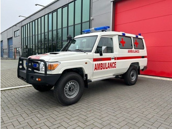 Toyota Landcruiser 4x4 NEW Ambulance - NO Europe Unio!!!! - ONLY EXPORT - Линейка