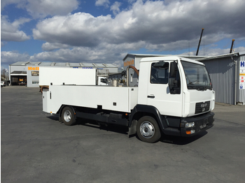 Zellinger Lavatory Truck - техника за наземно обслужване