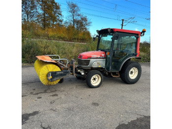 Yanmar EF235 - Трактор за комунални дейности