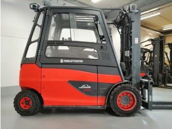 Четириопорен мотокар LINDE E50HL-01