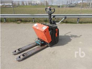 Палетна количка BT LPE200/8