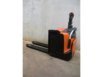Палетна количка BT LPE 200