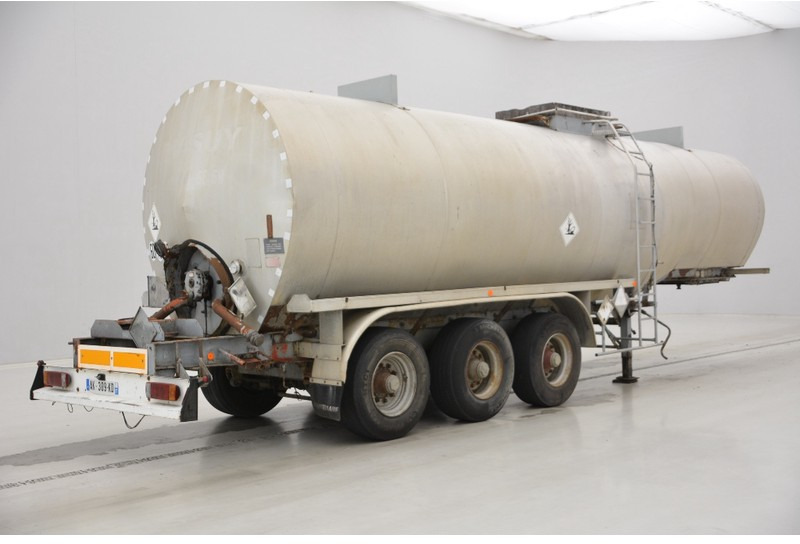 Полуремарке цистерна Fruehauf Bitumen tank trailer: снимка 3