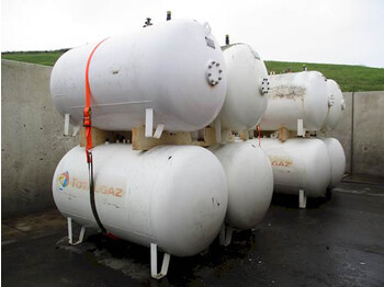 Полуремарке цистерна LPG / GAS GASTANK 2700 LITER: снимка 3