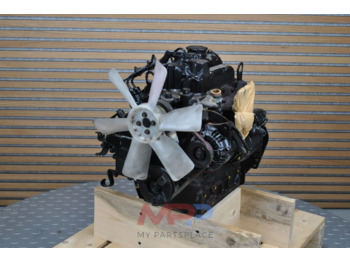  Shibaura E673 - Двигател