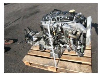 Nissan YD25-128 - Двигател и части