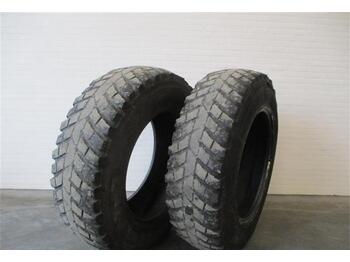 Nokian 440/80R38  - Гума