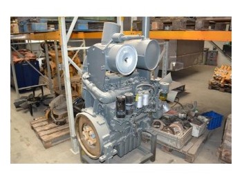 Liebherr D904T Engine - Резервни части