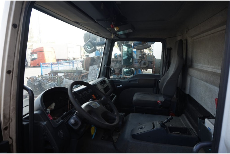 Кабина и интериор за Камион MAN F99L10 TGM 6 CYL: снимка 5