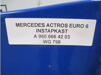 Кабина и интериор за Камион Mercedes-Benz ACTROS A 960 666 42 03 INSTAPKAST LINKS EURO 6: снимка 2