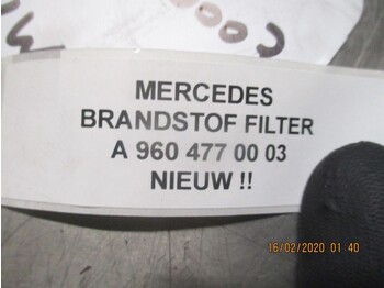 Горивен филтър за Камион Mercedes-Benz A 960 477 00 03 BRANDSTOFFILER EURO 6 NIEUW!: снимка 2