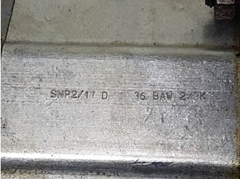 Хидравлика за Строителна техника Sauer Sundstrand SNP2/17DSC36BAW2/3K - Gearpump/Za: снимка 4
