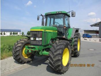 Селскостопански трактор John Deere 7710