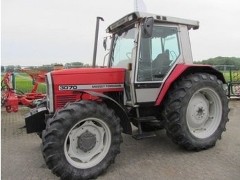 Селскостопански трактор Massey Ferguson 3070