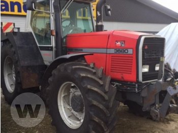 Селскостопански трактор Massey Ferguson 3680