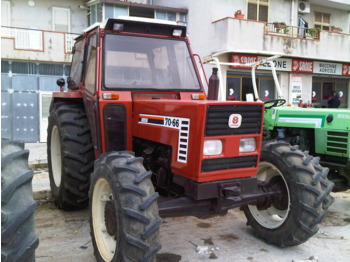 NEW HOLLAND FIAT DT 7066 - Трактор