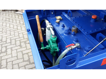 Нови Резервоар за съхранение За превоз на гориво IBC tank met handpomp: снимка 4