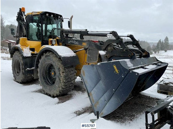 Huddig 1060B Tractor Digger with attachments - Багер-товарач