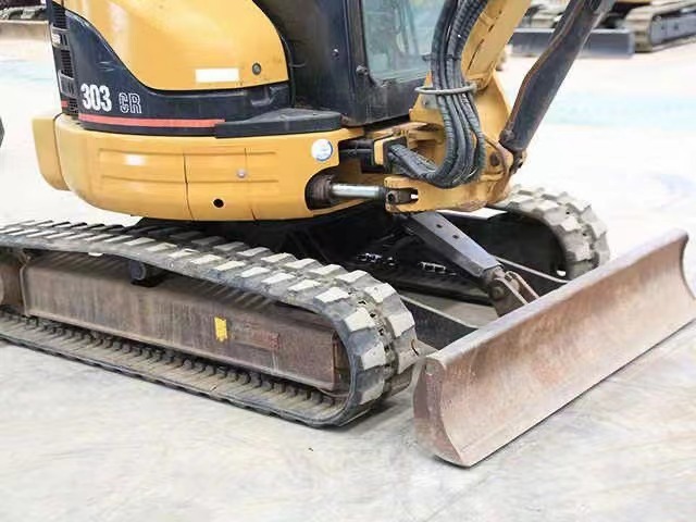 Мини багер CATERPILLAR mini excavator CAT 303C excavator with rubber track: снимка 5