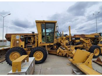 Грейдер CATERPILLAR 120H
