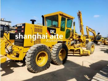 Грейдер CATERPILLAR 140K