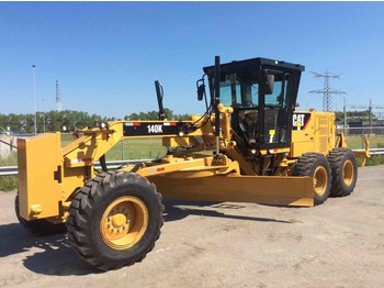 Грейдер Cat 140K