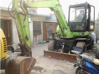 HYUNDAI R60W-5 - Колесен багер