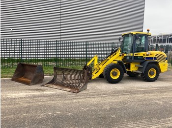 Колесен товарач Terex TL 80