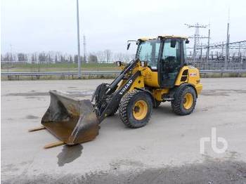 Колесен товарач VOLVO L25F-P