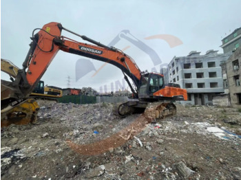 Верижен багер Low running hours Used Doosan excavator DX520LC-9C in good condition for sale: снимка 5