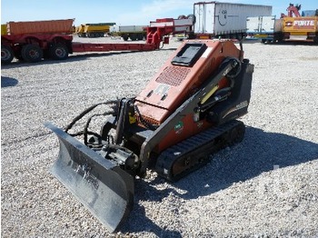 Ditch Witch WITCH SK650 Mini - Мини челен товарач
