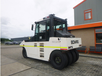 Пневматичен валяк BOMAG BW24R