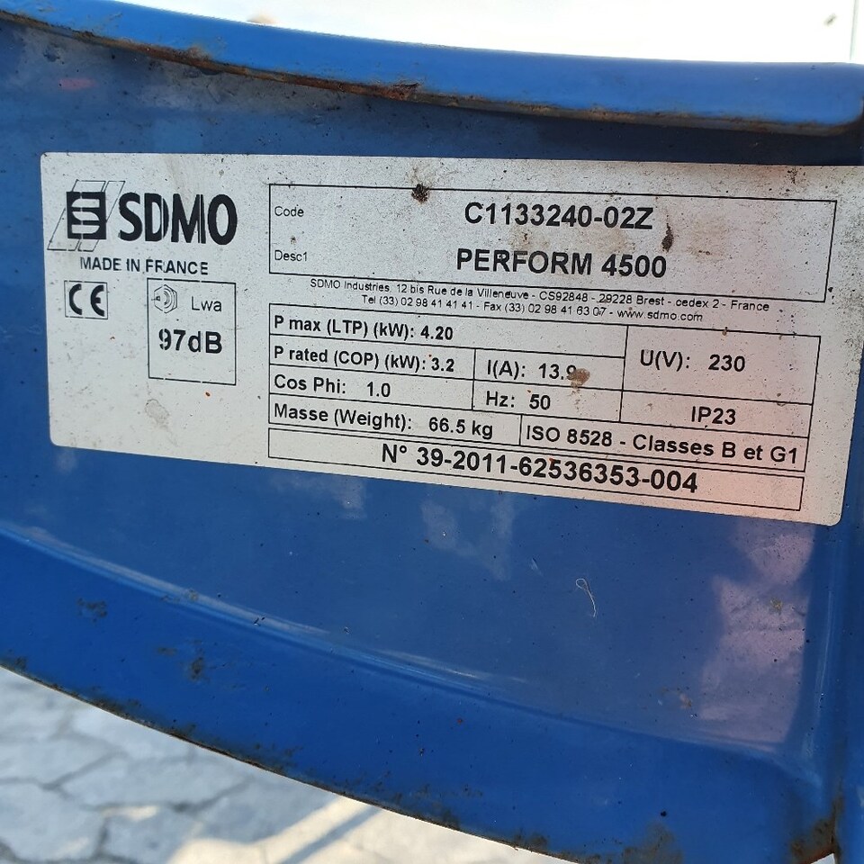 Електрогенератор SDMO 4500: снимка 9