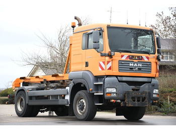 Мултилифт с кука камион MAN TGA 18.350